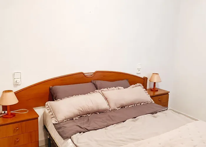 Pink Flamingo • In